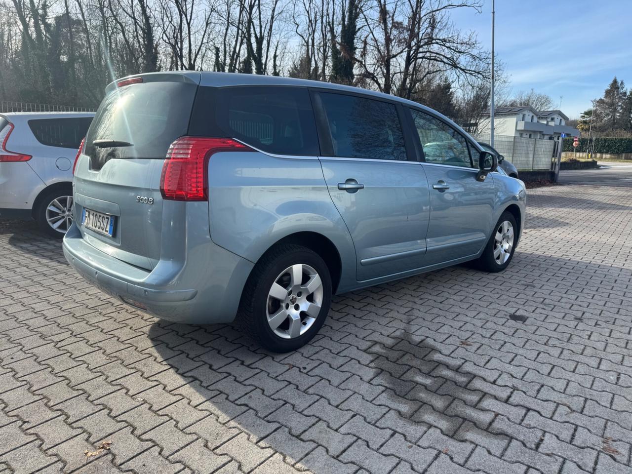 Peugeot 5008 1.6 HDi 112CV Business 7 posti