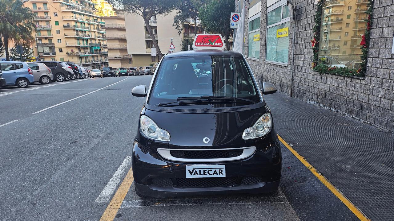 Smart ForTwo 800 40 kW cdi OK NEOPATENTATI GARANZIA 12 MESI