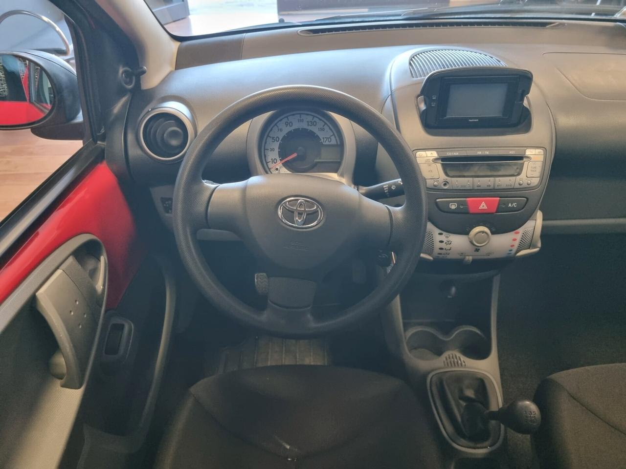 Toyota Aygo 1.0 12V VVT-i 5 porte Sol Connect