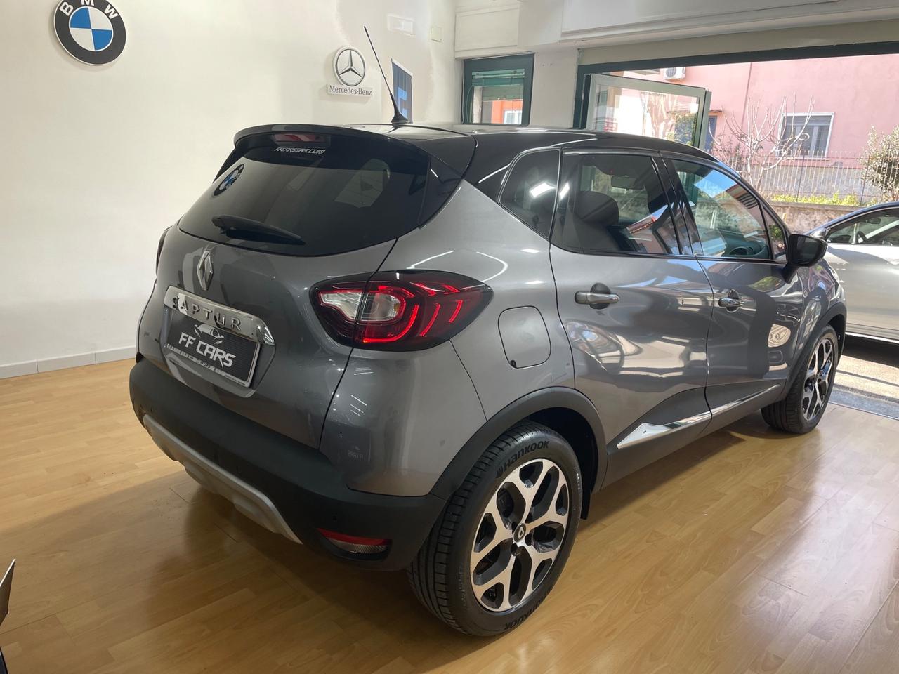 Renault Captur dCi 8V 90 CV EDC S&S Cambio Automatic B-cool