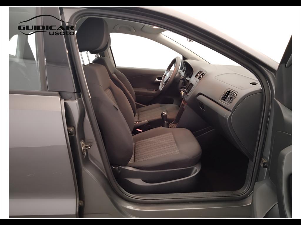 VOLKSWAGEN Polo V 2014 - Polo 5p 1.0 mpi Trendline 60cv