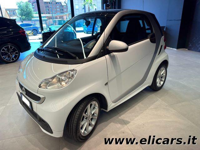 SMART ForTwo 1000 52 kW MHD coupé passion