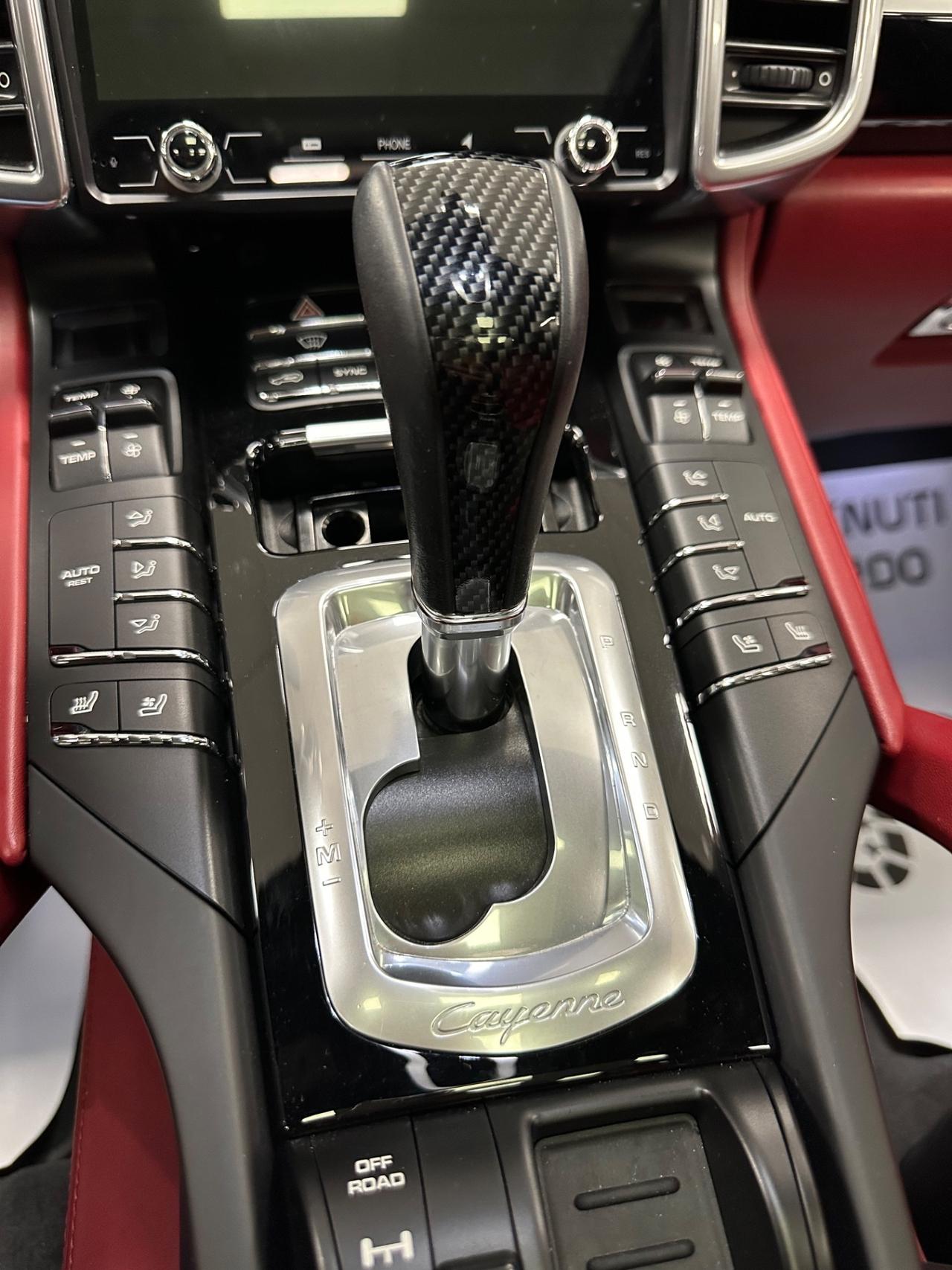 Porsche Cayenne 3.0 Diesel 12/2016 euro 6 239 cv