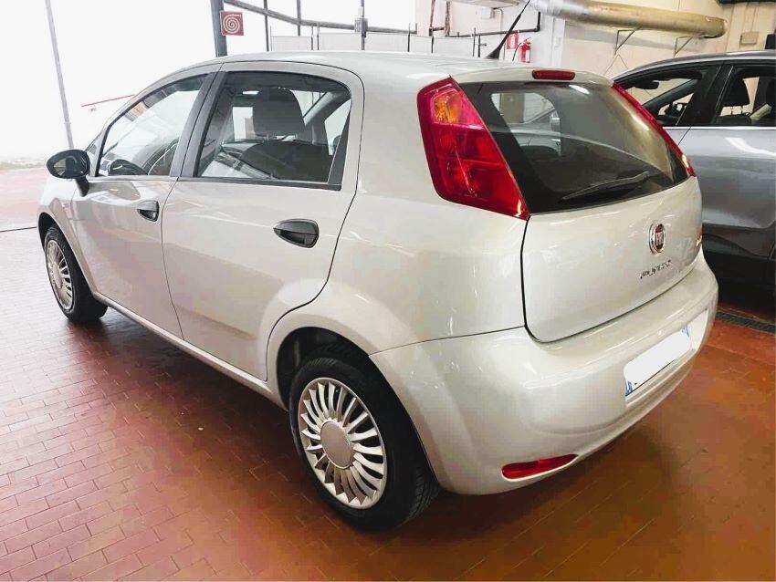 Fiat Punto 1.2 8V 5 porte STREET