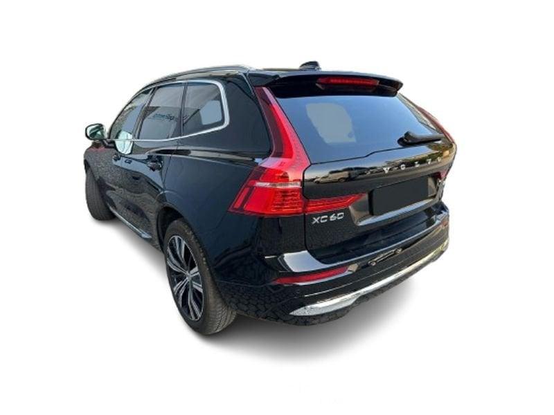 Volvo XC60 B4 197+14 CV AWD Mild Hybrid Diesel Automatico Ultimate Bright