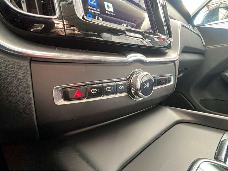 Volvo XC60 XC60 B4 (d) AWD automatico Core