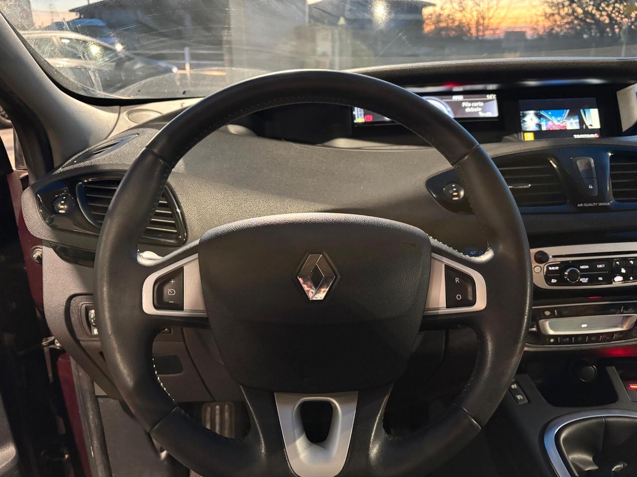 Renault Scenic 1.6 Diesel 7 posti Neopatentati