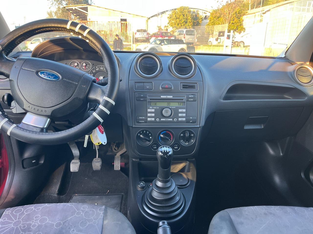 Ford Fiesta 1.2 16V 5p. Ghia