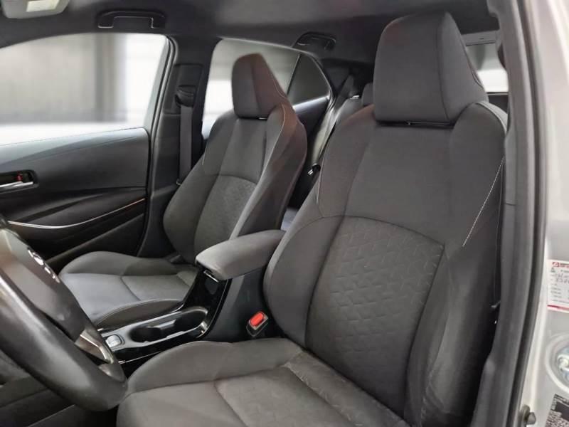 Toyota Corolla 1.8h Business cvt