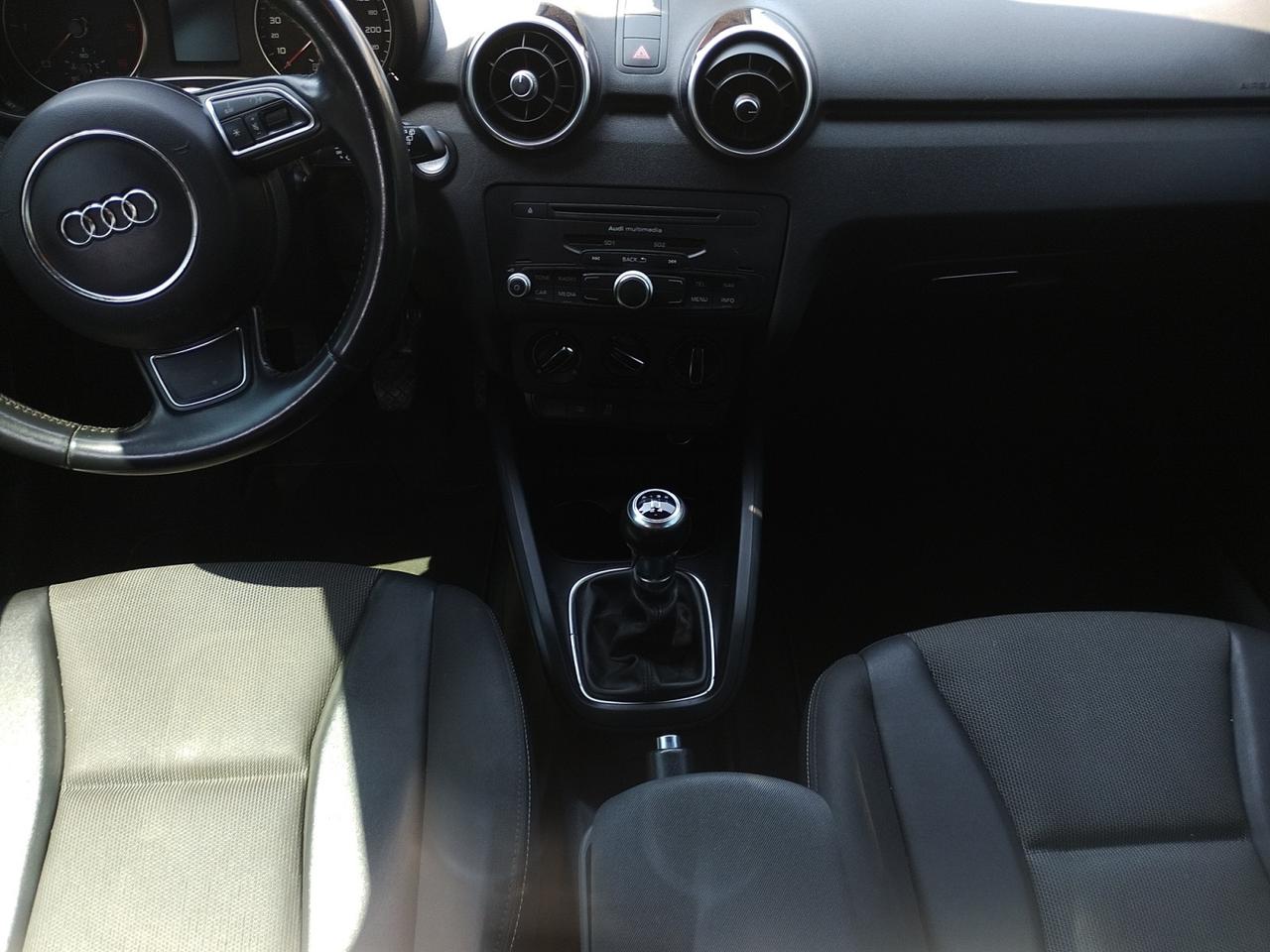 Audi A1 Sportback 1.6 tdi Attraction 90cv