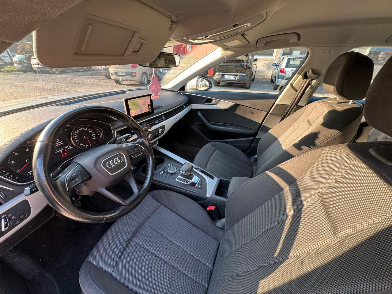 Audi A4 Avant 2.0 TDI 190 CV Business 4 x4