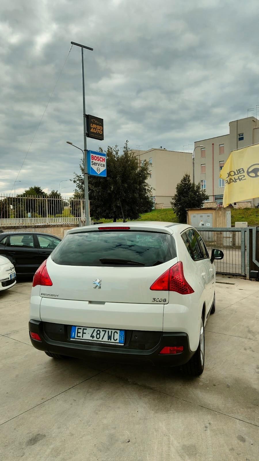 Peugeot 3008 1.6 HDi 112CV Business