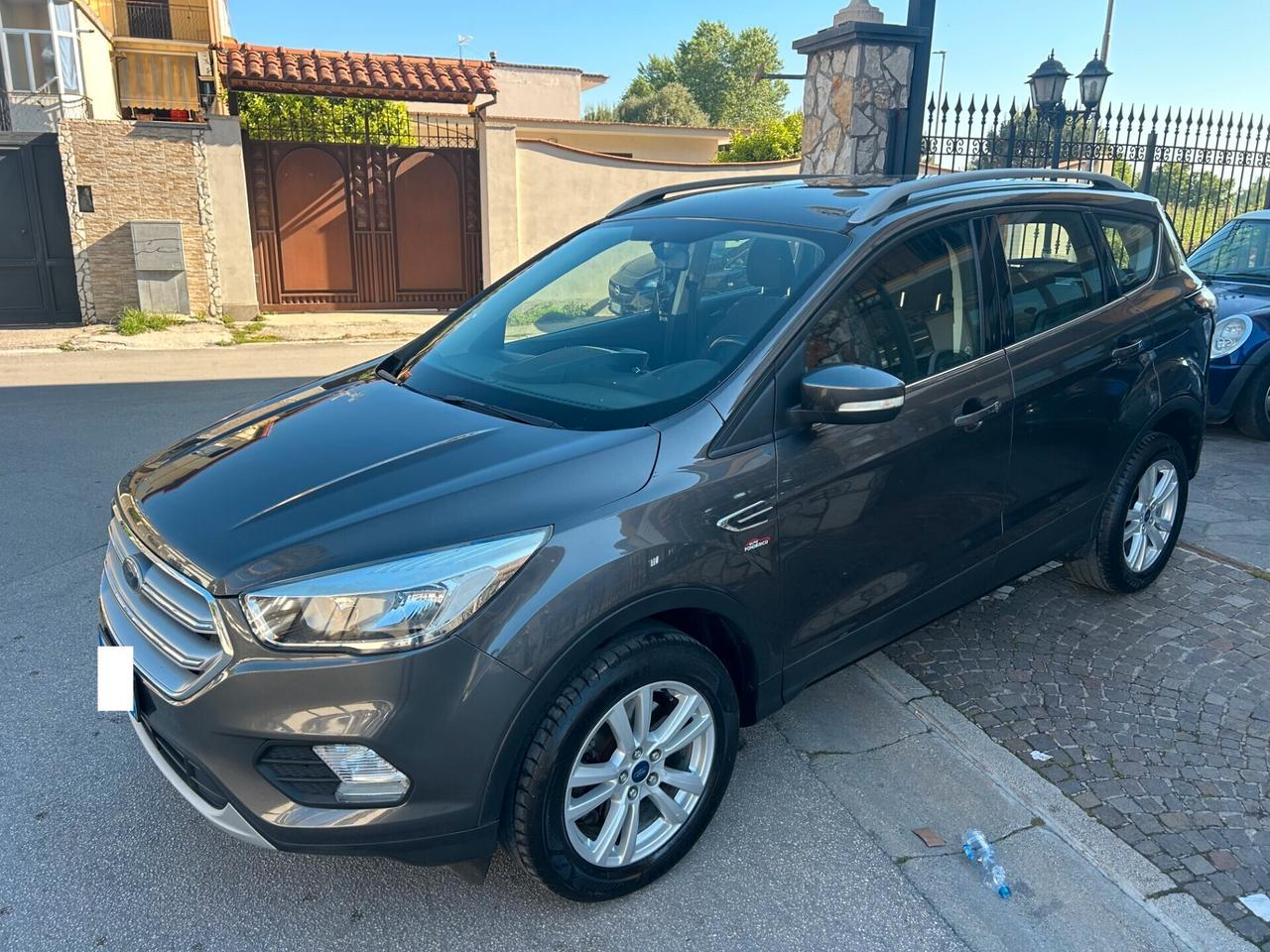 Ford Kuga 1.5 TDCI 120 CV S&S 2WD Titanium