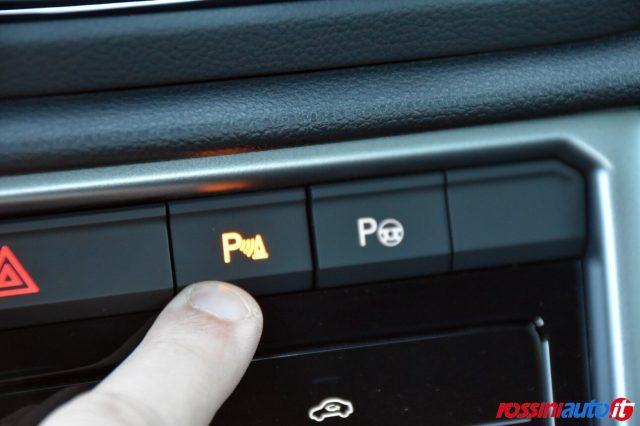 VOLKSWAGEN T-Roc 1.5 TSI 150 CV DSG LIFE + TECH PACK - I.Q DRIVE -