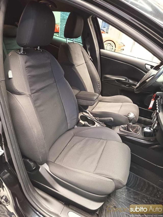 ALFA ROMEO Giulietta 1.6 JTDm-2 105 CV Distinctive