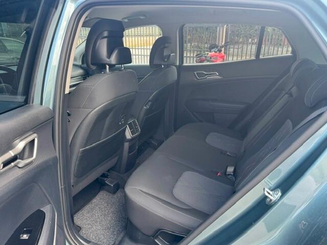 Kia Sportage 1.6 TGDi HEV AT Style