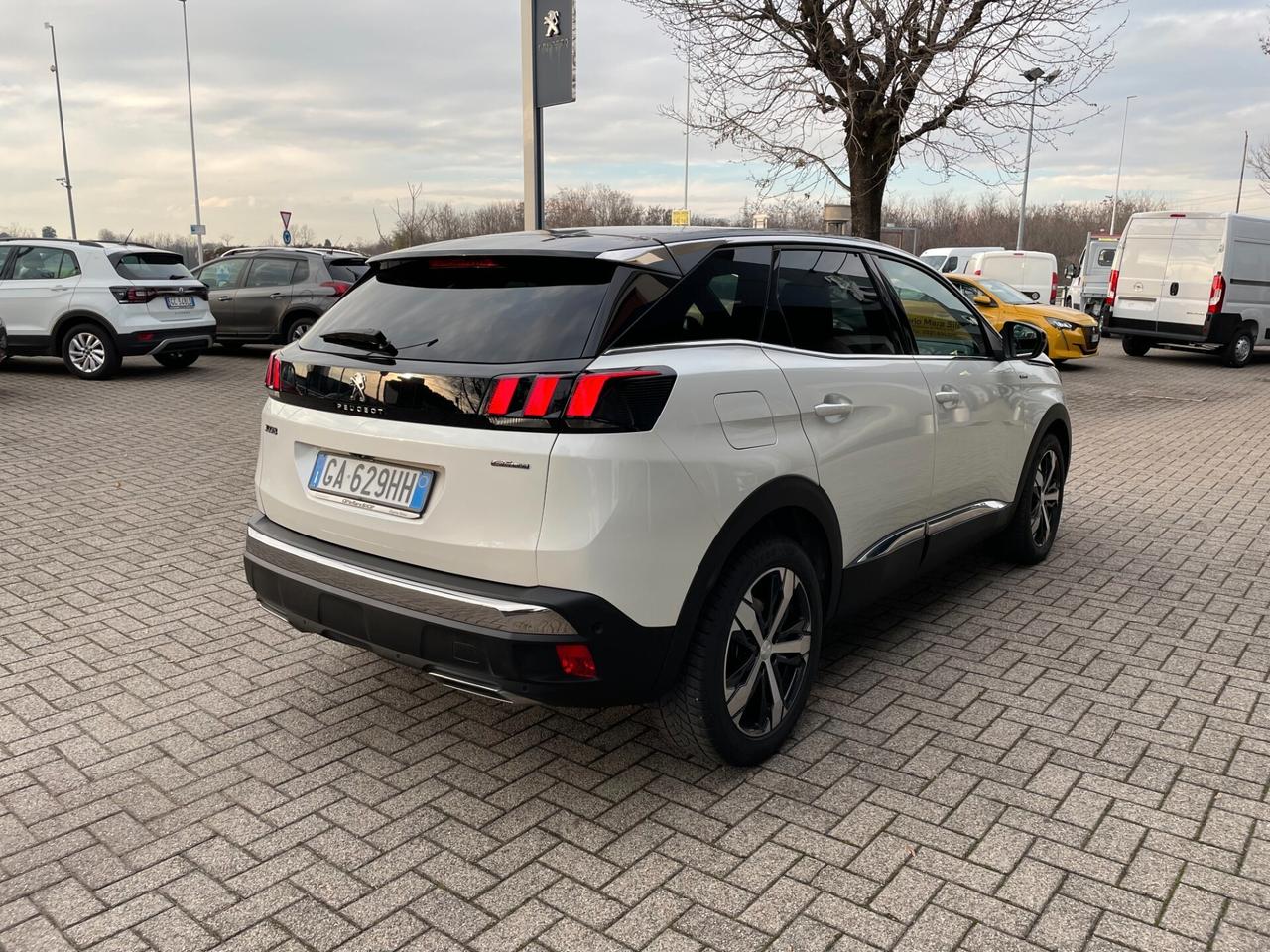 Peugeot 3008 PureTech Turbo 130 EAT8 GT Line **2 ANNI DI GARANZIA**