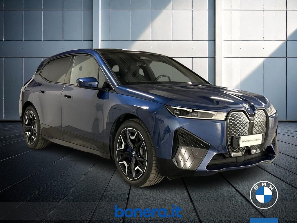 BMW iX 50 pacchetto sportivo xDrive