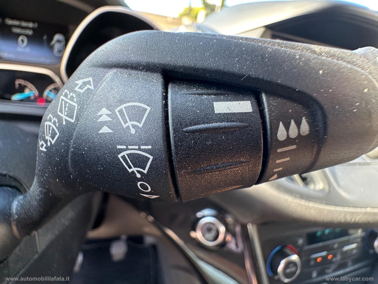 FORD Kuga 1.5 TDCI 120 CV S&S 2WD Titanium 1.5 DIESEL 120 CV