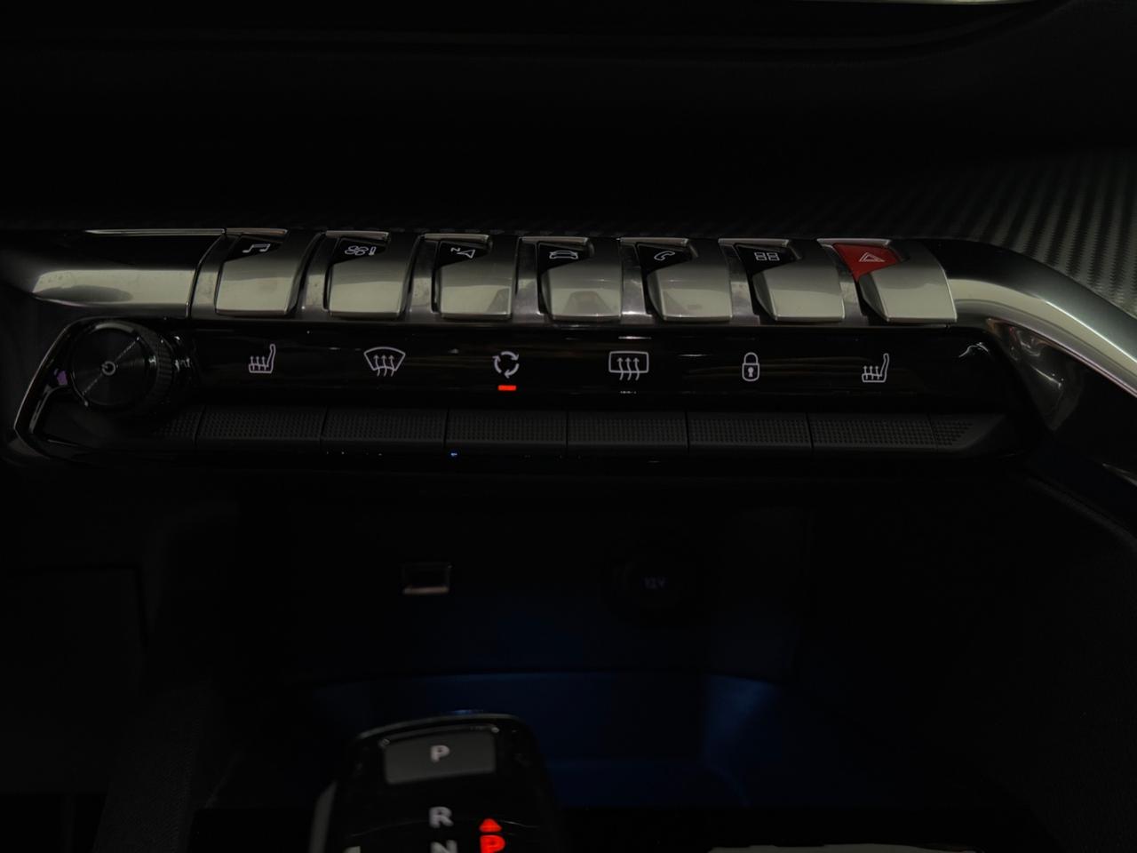 Peugeot 3008 EAT8 Allure Pack Full Opt