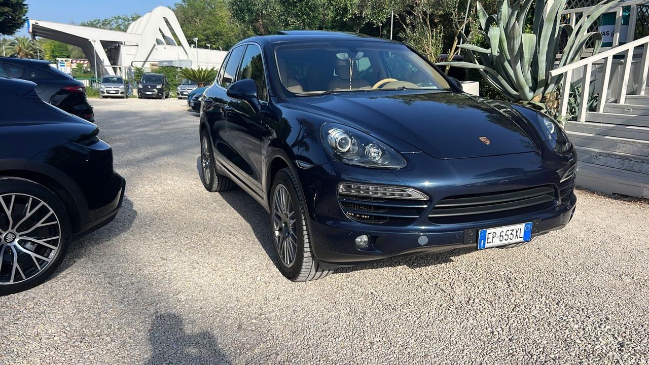 Porsche Cayenne 3.0