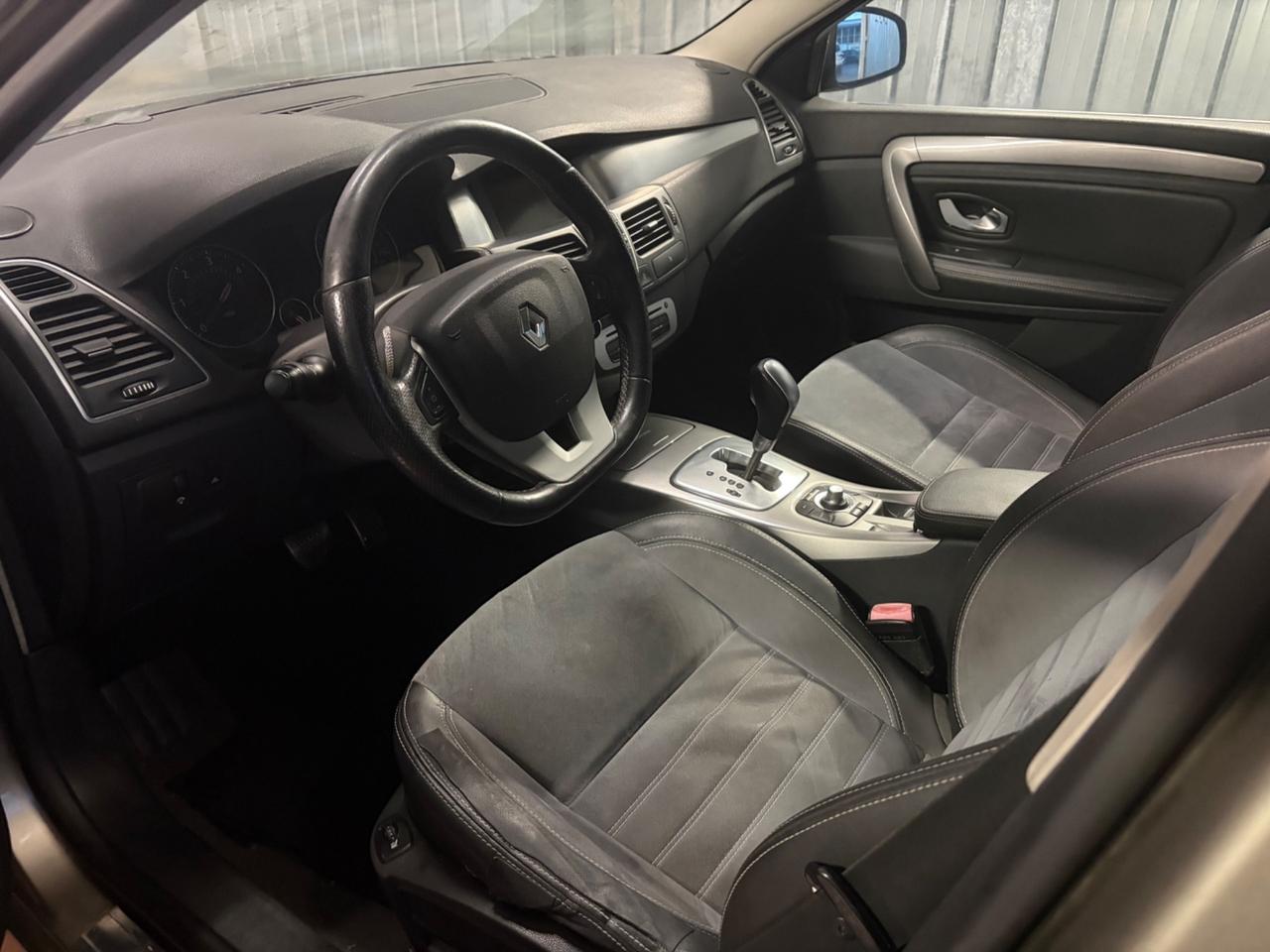 Renault Laguna 2.0 dCi 175CV SporTour Proactive 4Control ESM