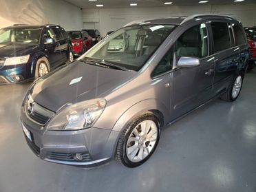 Opel Zafira 1.8 16V VVT Cosmo
