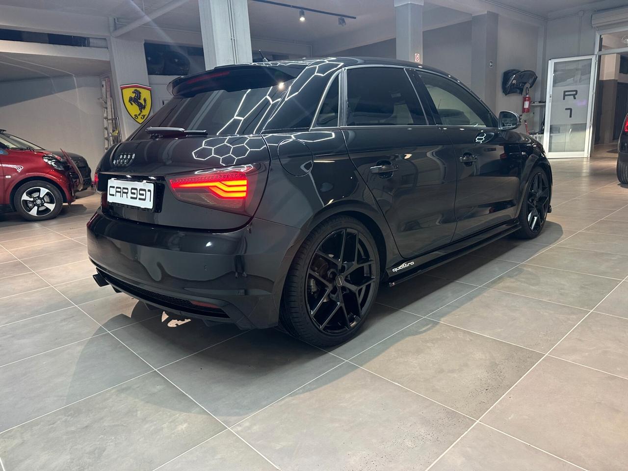 Audi A1 Sportback S-LINE NAVI FARI MATRIX KM CERTIF