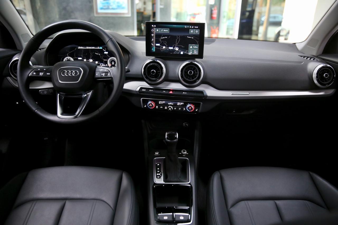 Audi Q2 Business Advanced 35 TDI S tronic