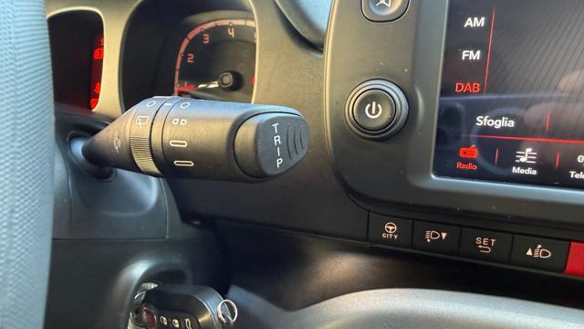 FIAT Panda 1.0 FIREFLY S&S HYBRID CITY LIFE*CARPLAY*USB*