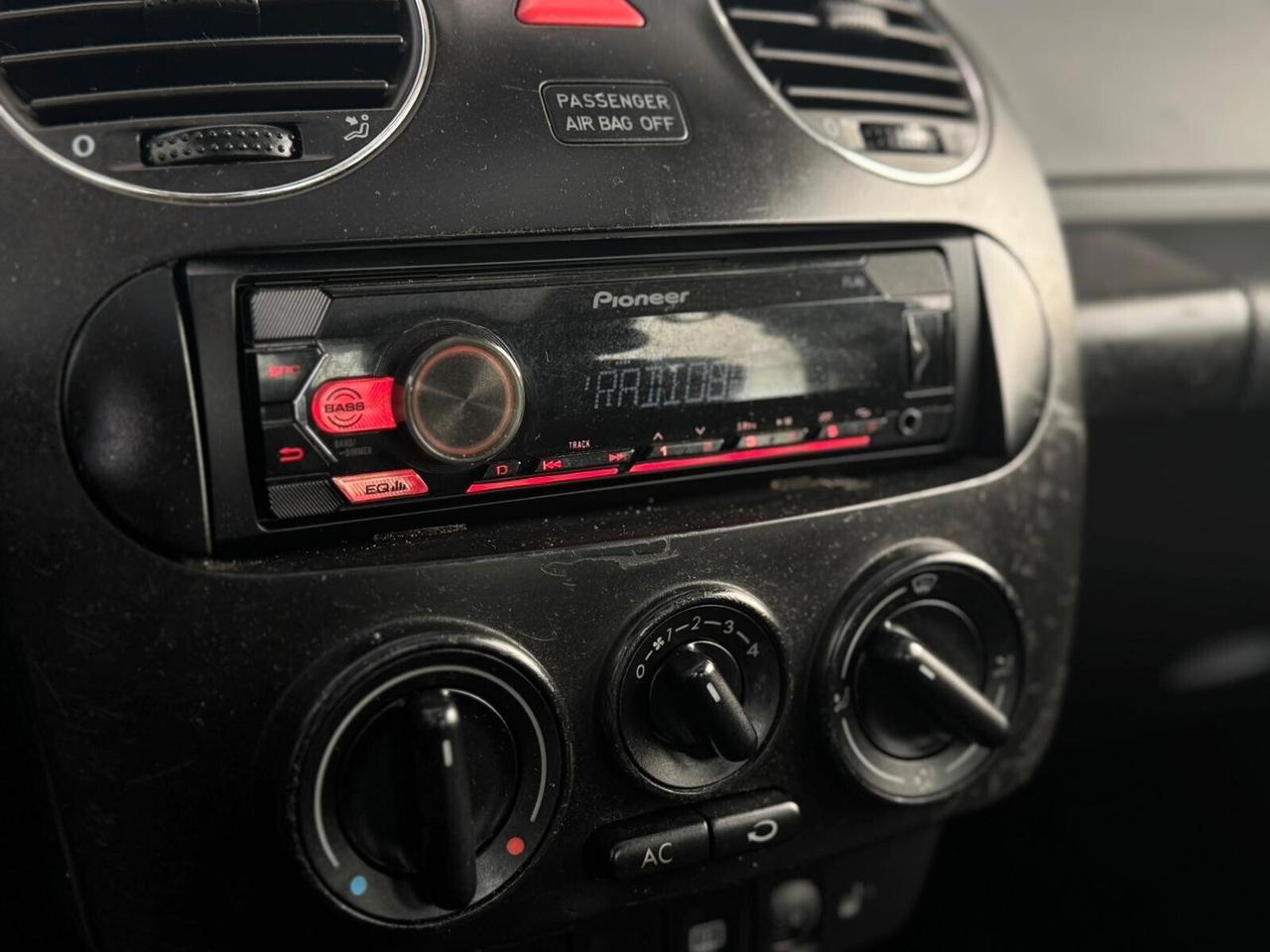 Volkswagen New Beetle 1.9 TDI 105CV