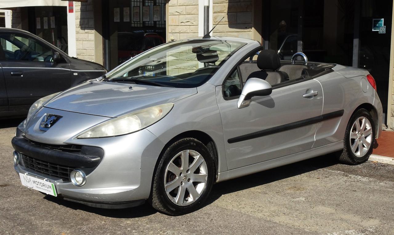 Peugeot 207 1.6 HDI 110CV TEKNO