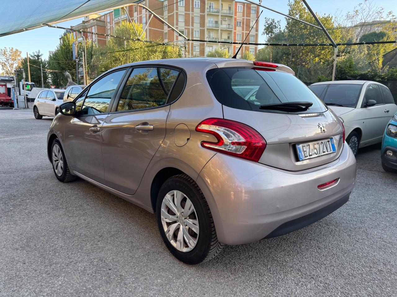 Peugeot 208 1.4 5p. GPL OK NEOPATENTATI