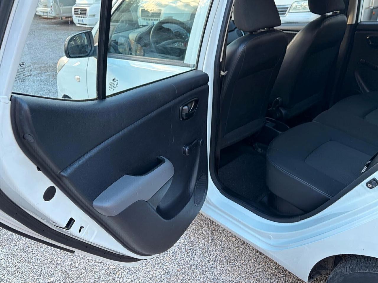 Hyundai i10 1.0 67Cv EURO5 12 MESI DI GARANZIA