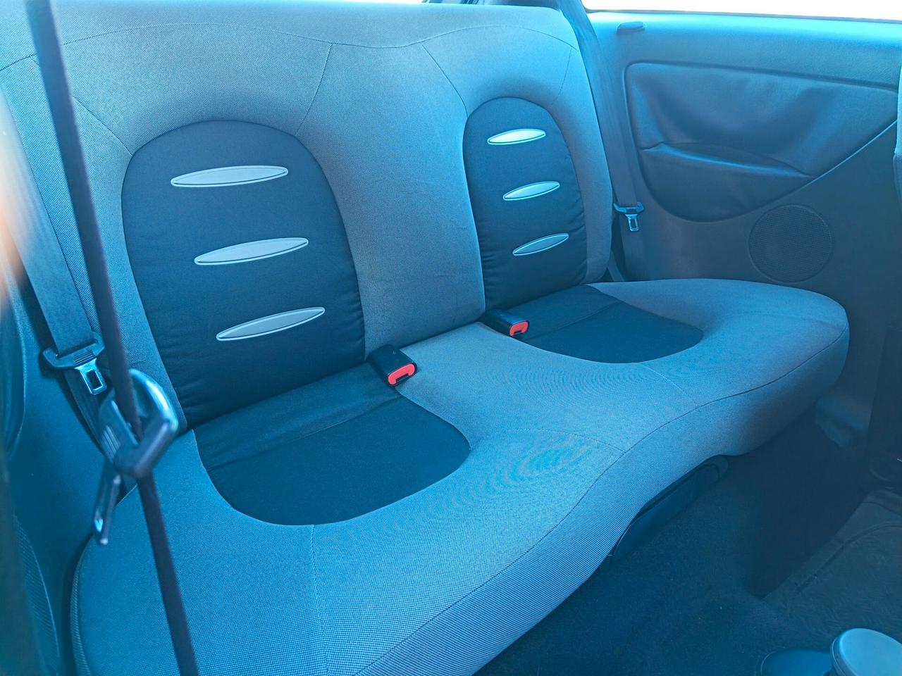 Lancia Ypsilon 1.3 MJT 75 CV NEOPATENTATI
