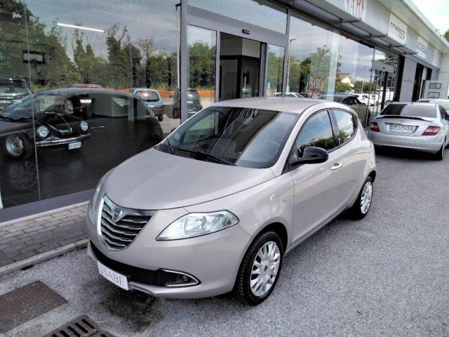LANCIA Ypsilon 1.2 69 CV 5 porte Platinum