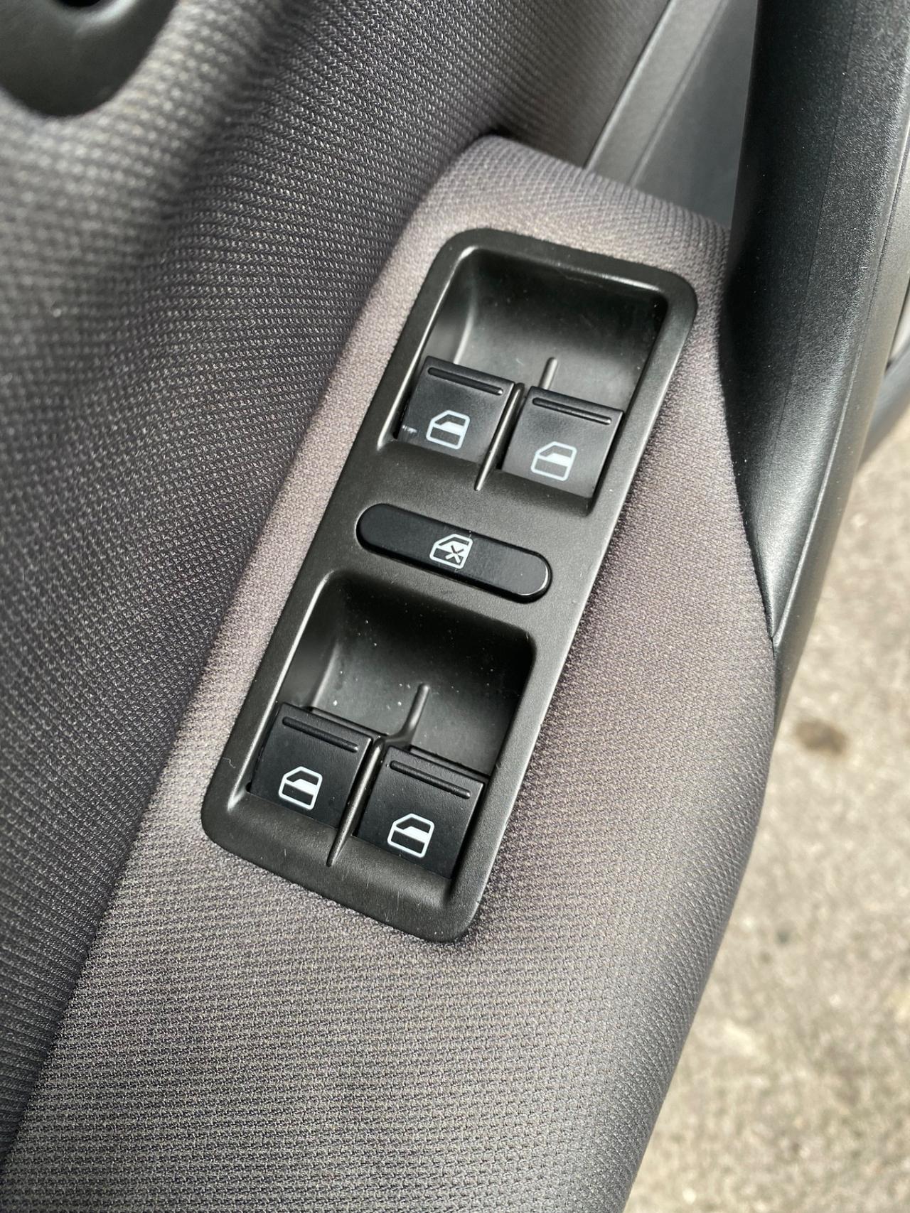Volkswagen Polo 1.6 TDI 90cv DPF 5p. Comfortline