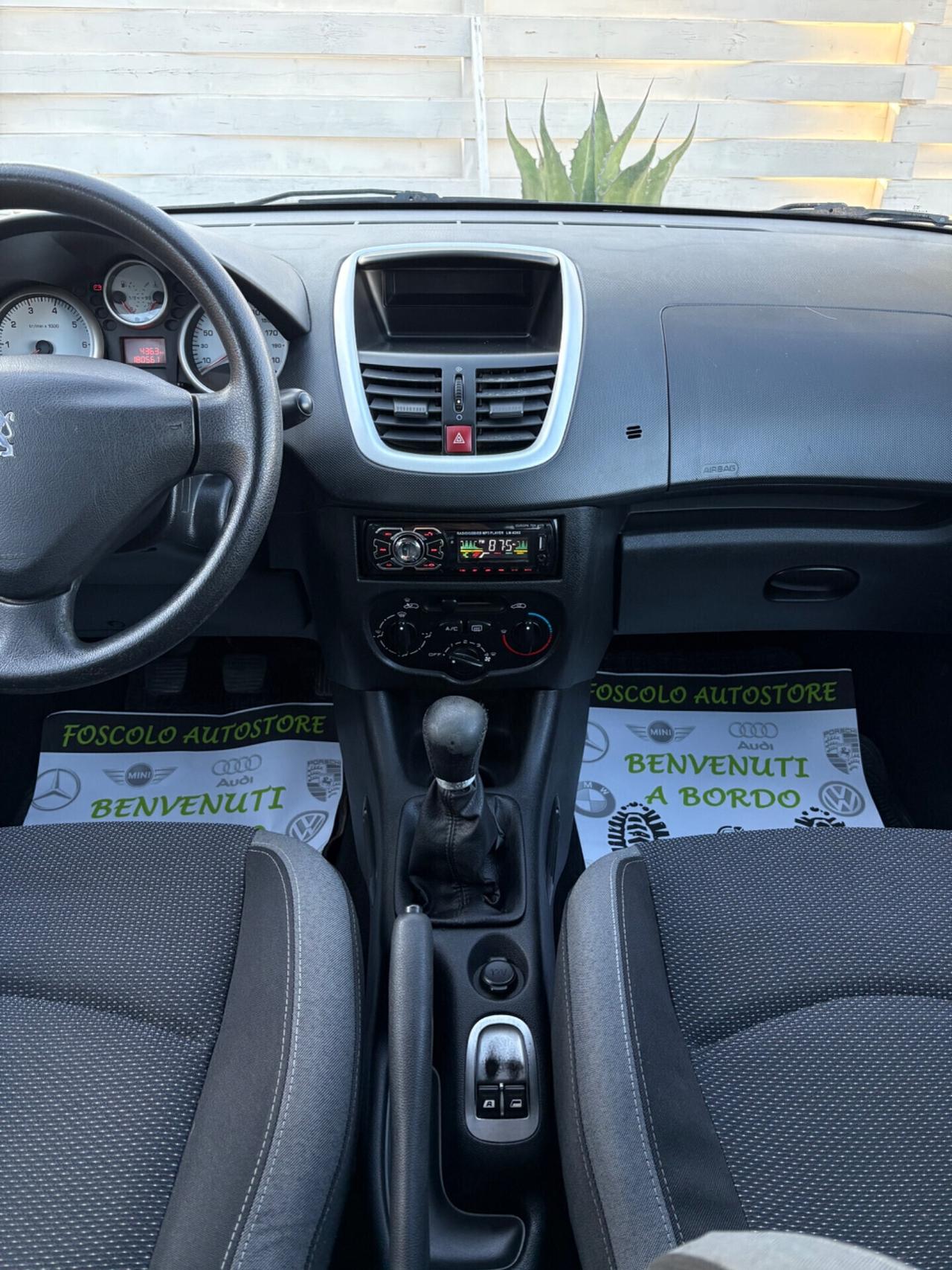 Peugeot 206 Plus 1.1 5p. GPL tagliando e distribuzione ok