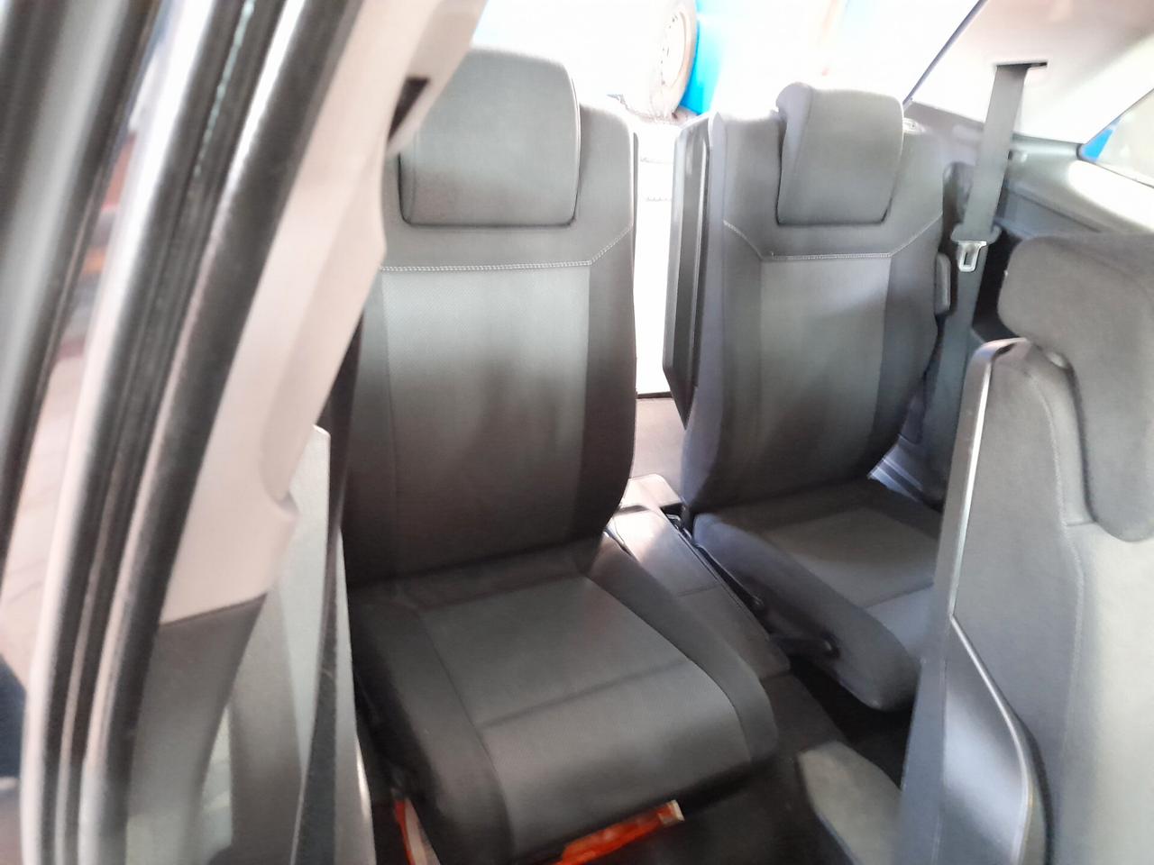 Opel Zafira 1.6 16V Twinport Cosmo