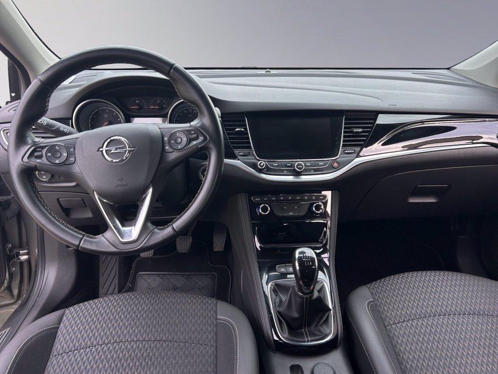 OPEL Astra Sports Tourer Innovation del 2018