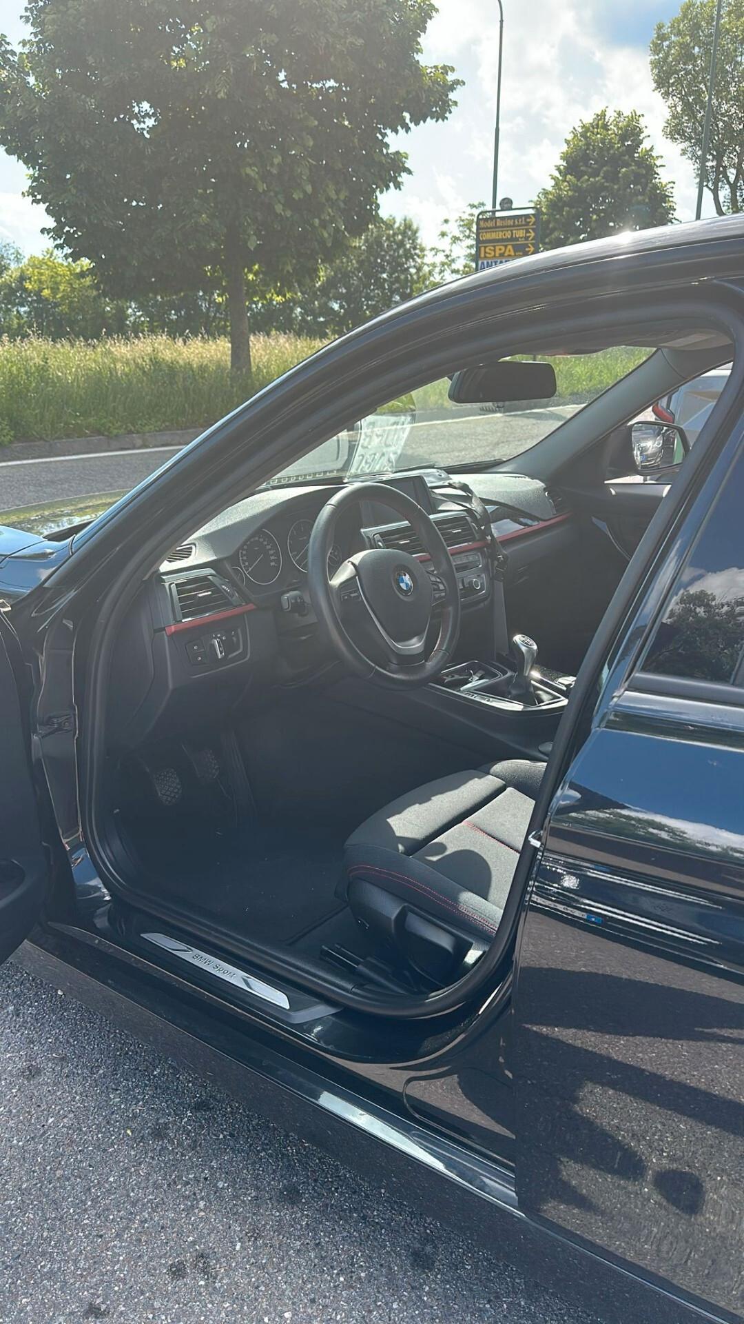 Bmw 318d Sport berlina
