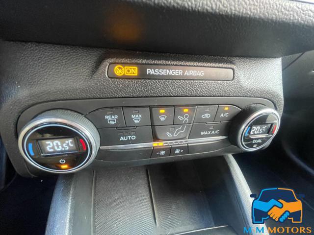 FORD Focus 1.0 Hybrid ST-Line Style