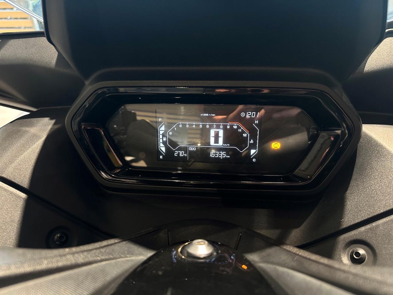 Yamaha X-Max 300 - 2023