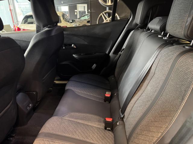 PEUGEOT 2008 PureTech 100 S&S Allure