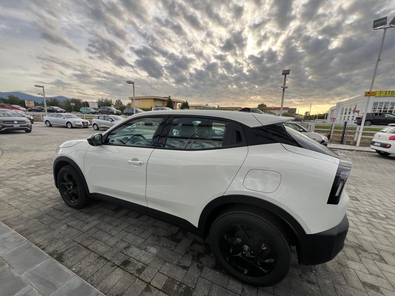 Alfa Romeo Junior 1.2 136 CV Hybrid eDCT6