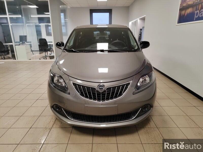 Lancia Ypsilon 1.0 FireFly 5 porte S&S Hybrid Platino