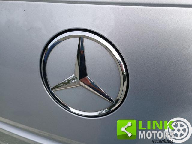 MERCEDES-BENZ CLA 200 d Automatic Shooting Brake AMG Line Premium