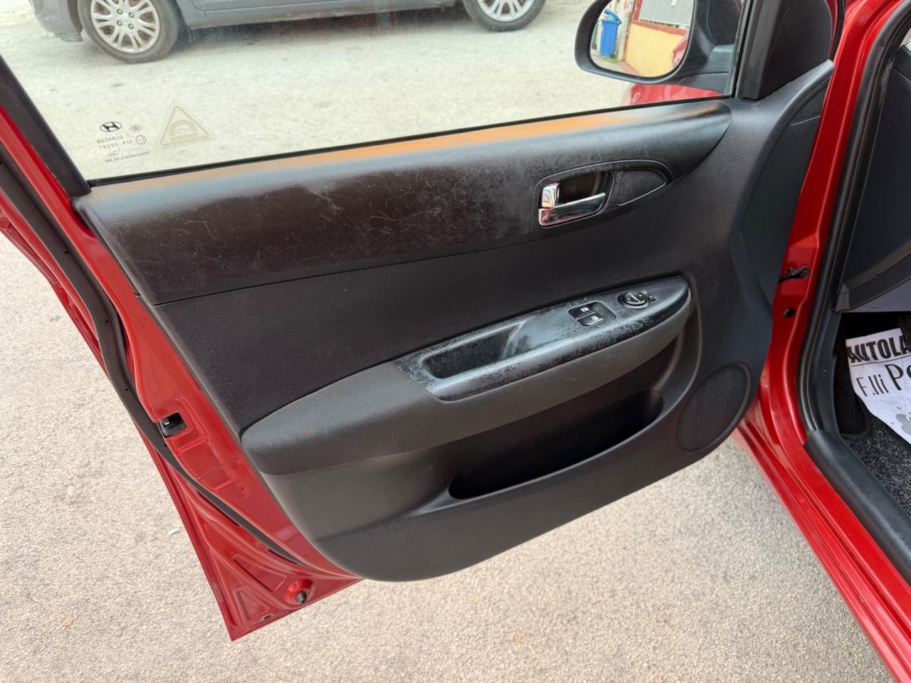 Hyundai i20 1.4 CRDi 5p. Sound Edition