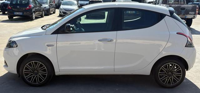 LANCIA Ypsilon 1.0 FireFly 5 porte S&S Hybrid Gold