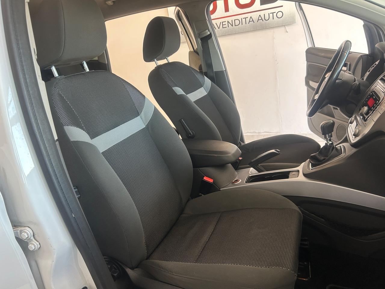 Ford Kuga 2.0 TDCi 103kw 2012 OK NEOPATENTATI